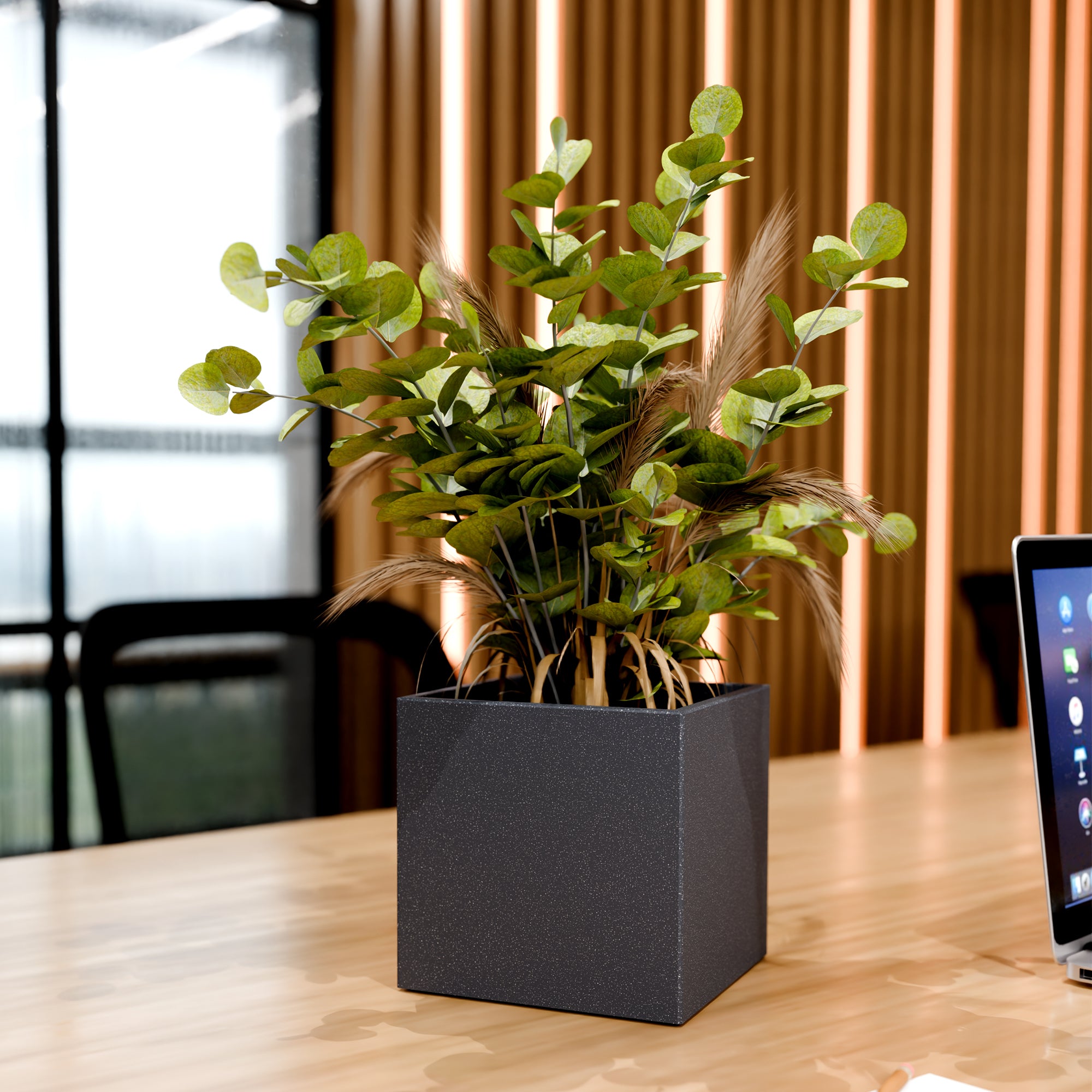 FOX B | CUBO PLANTER