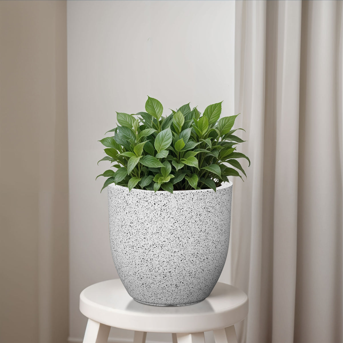 FOX B | P CUP PLANTER 6 INCH TO 15 INCH