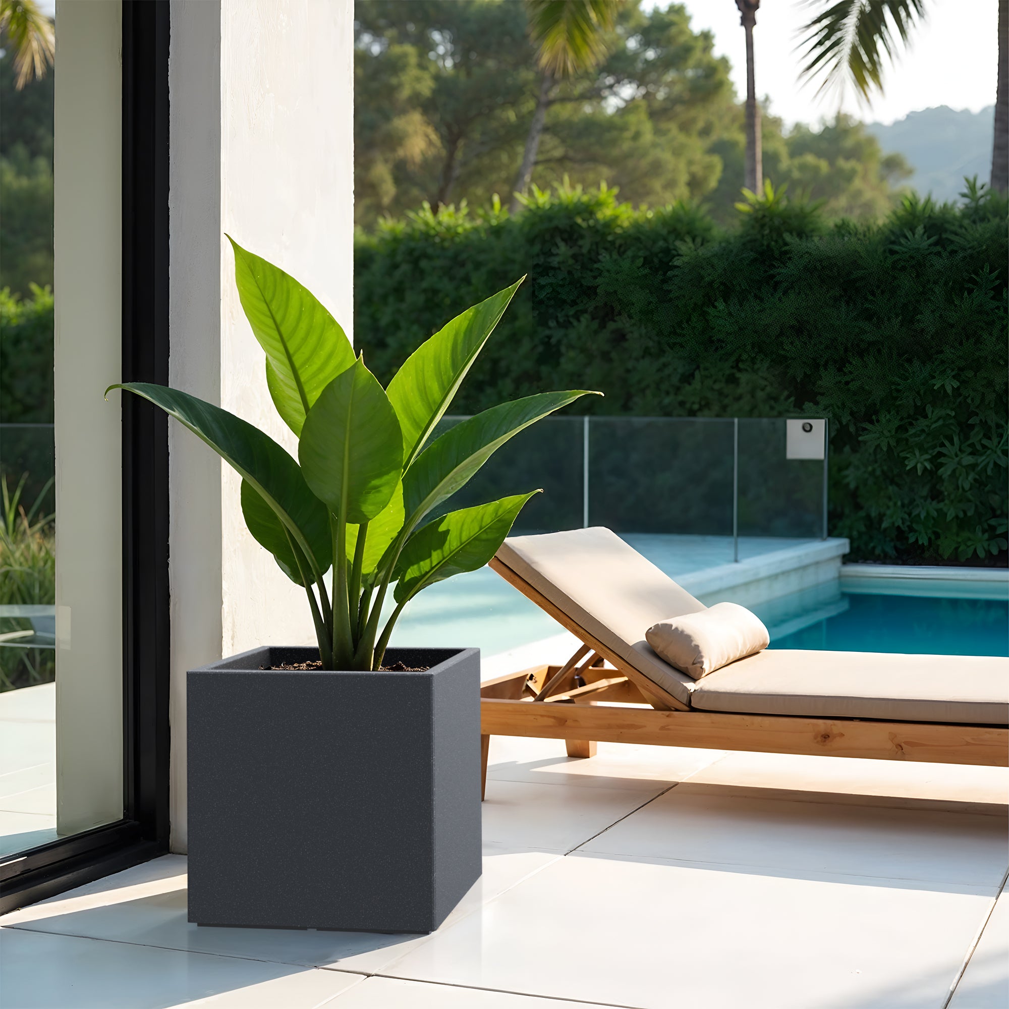 FOX B | CUBO PLANTER