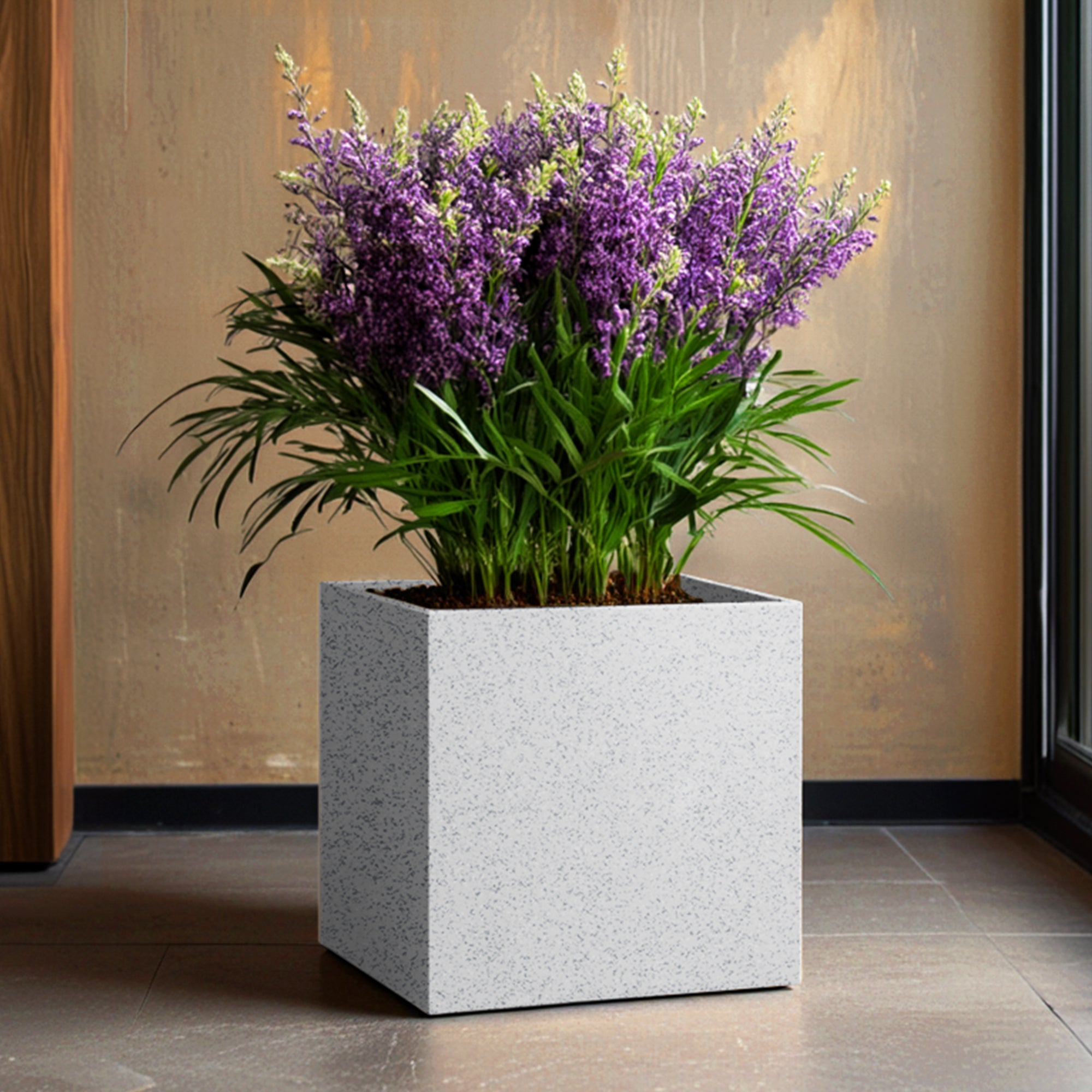 FOX B | CUBO PLANTER