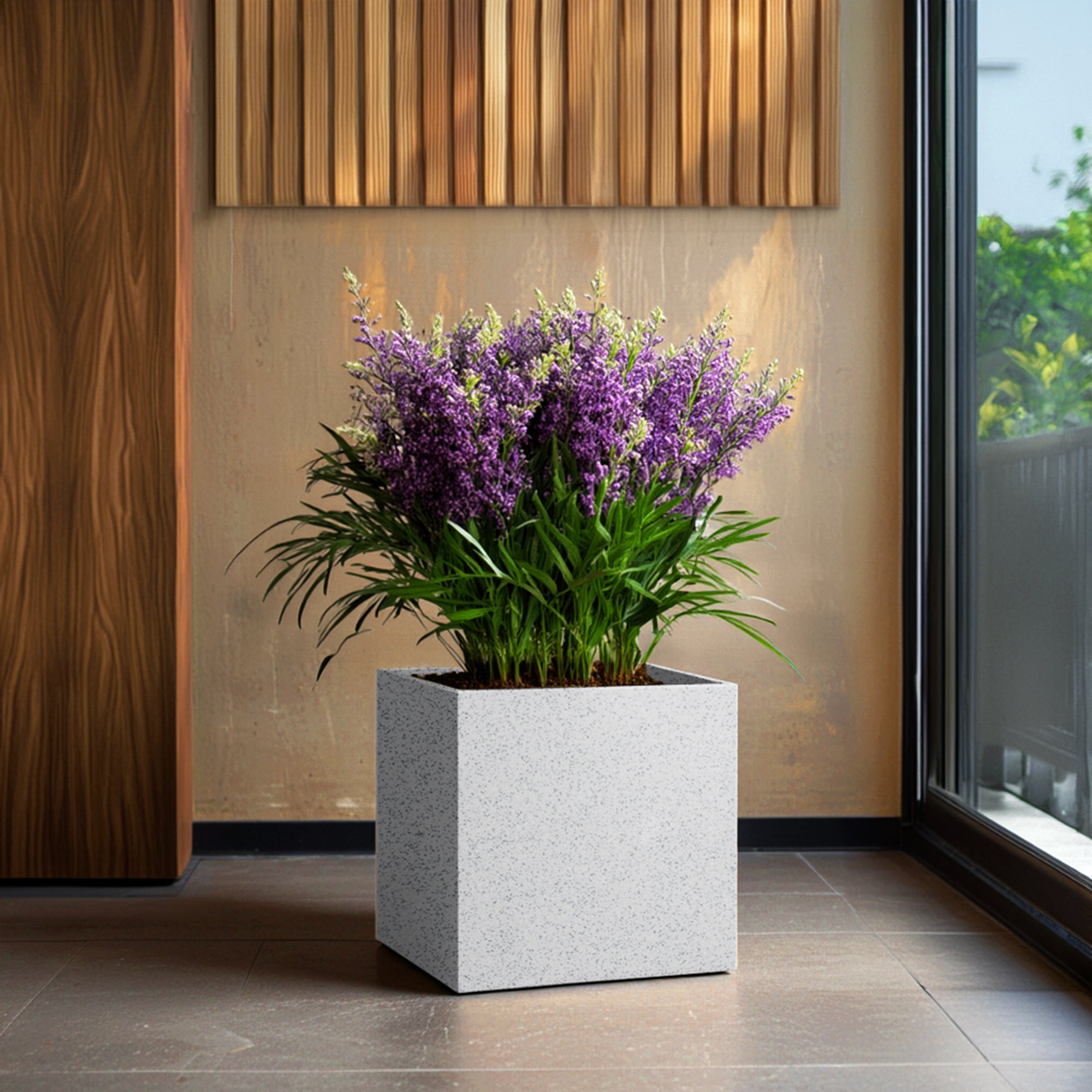 FOX B | CUBO PLANTER