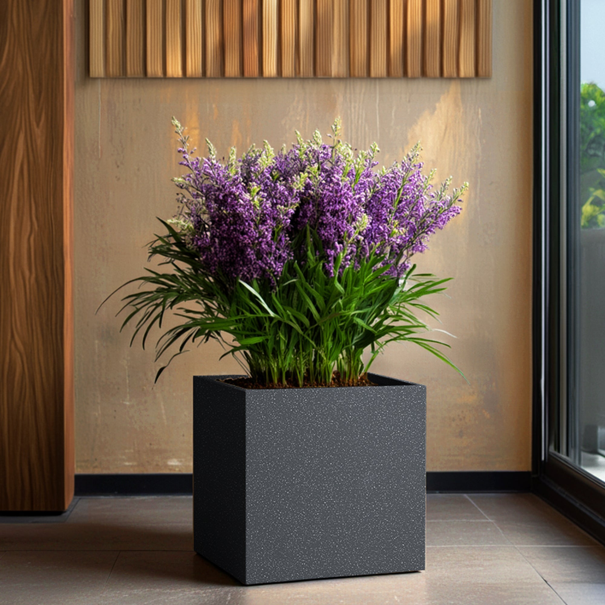 FOX B | CUBO PLANTER