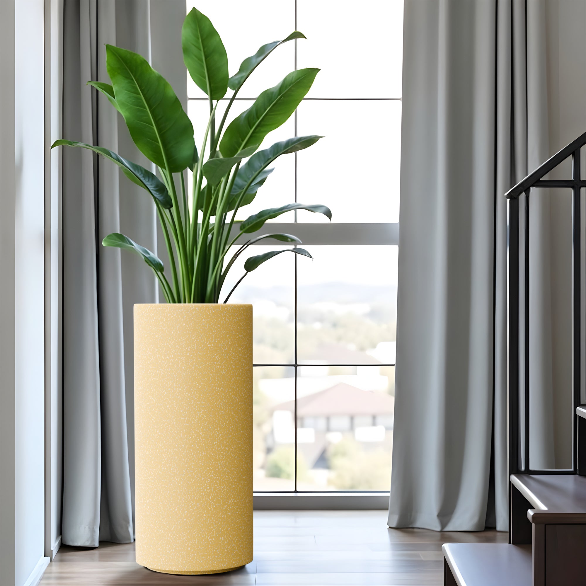 FOX B | CILIN TALL PLANTER