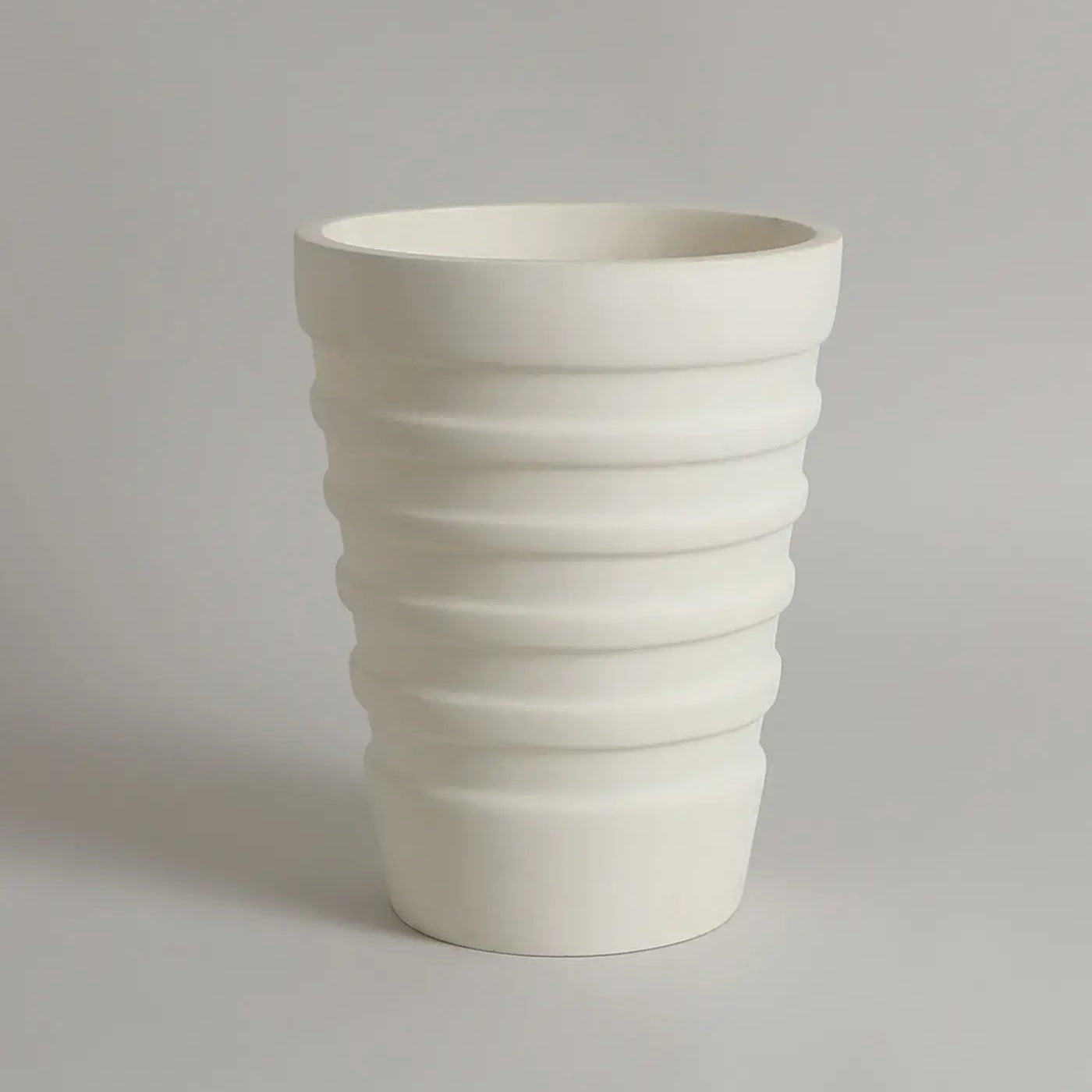 VOZARA | PLONA PLANTER